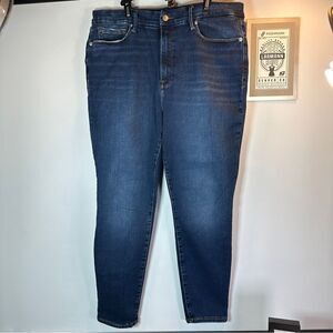 GOOD AMERICAN®  |  WOMEN’S JEANS  |  SIZE: 14-18